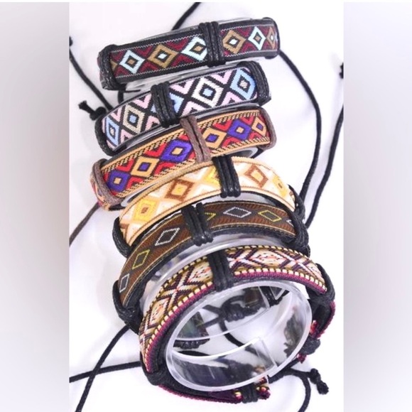 ⭐️ 5 for $25 Leather Aztec Geometric Print Adjustable Band Bracelet - Picture 5 of 5